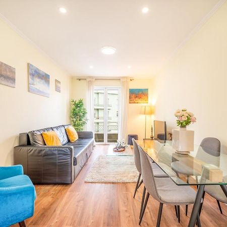 Guestready - Happy Home In Santa Cruz Lisabona Exterior foto